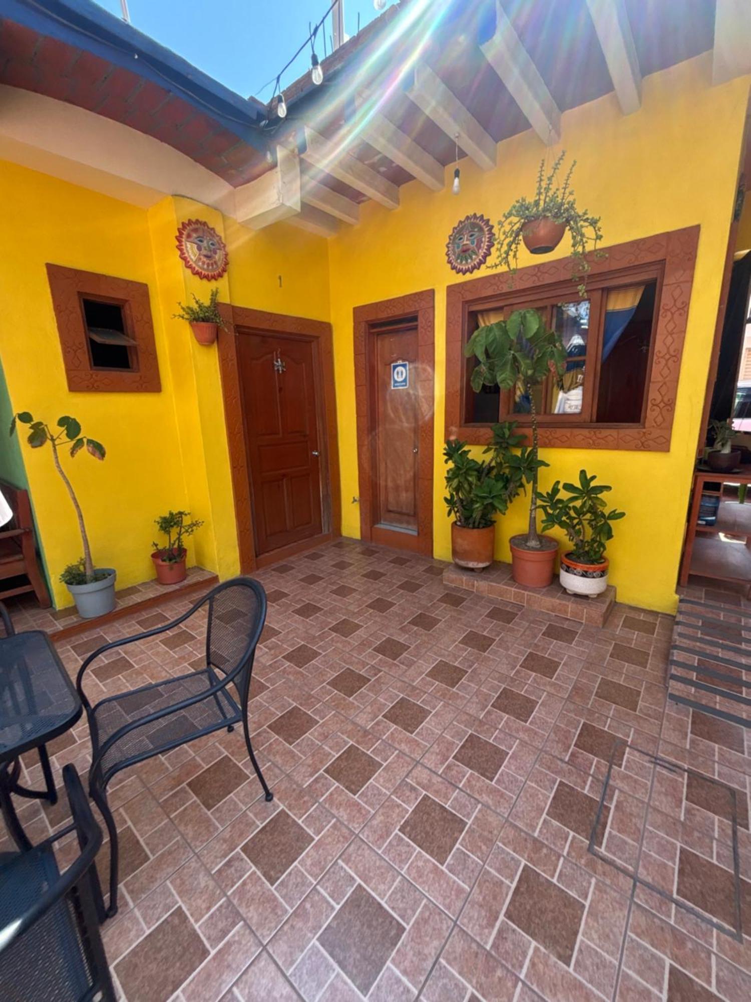 Hotel Posada "Mi Rosita" Oaxaca ภายนอก รูปภาพ